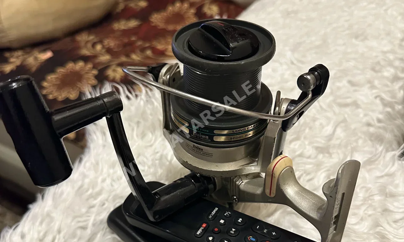Fishing Equipment Daiwa  Made in Japan  size 7000  - Fishing Reel