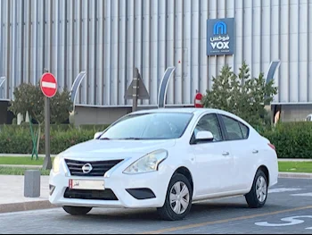 Nissan  Sunny  2020  Automatic  130,000 Km  4 Cylinder  Front Wheel Drive (FWD)  Sedan  White