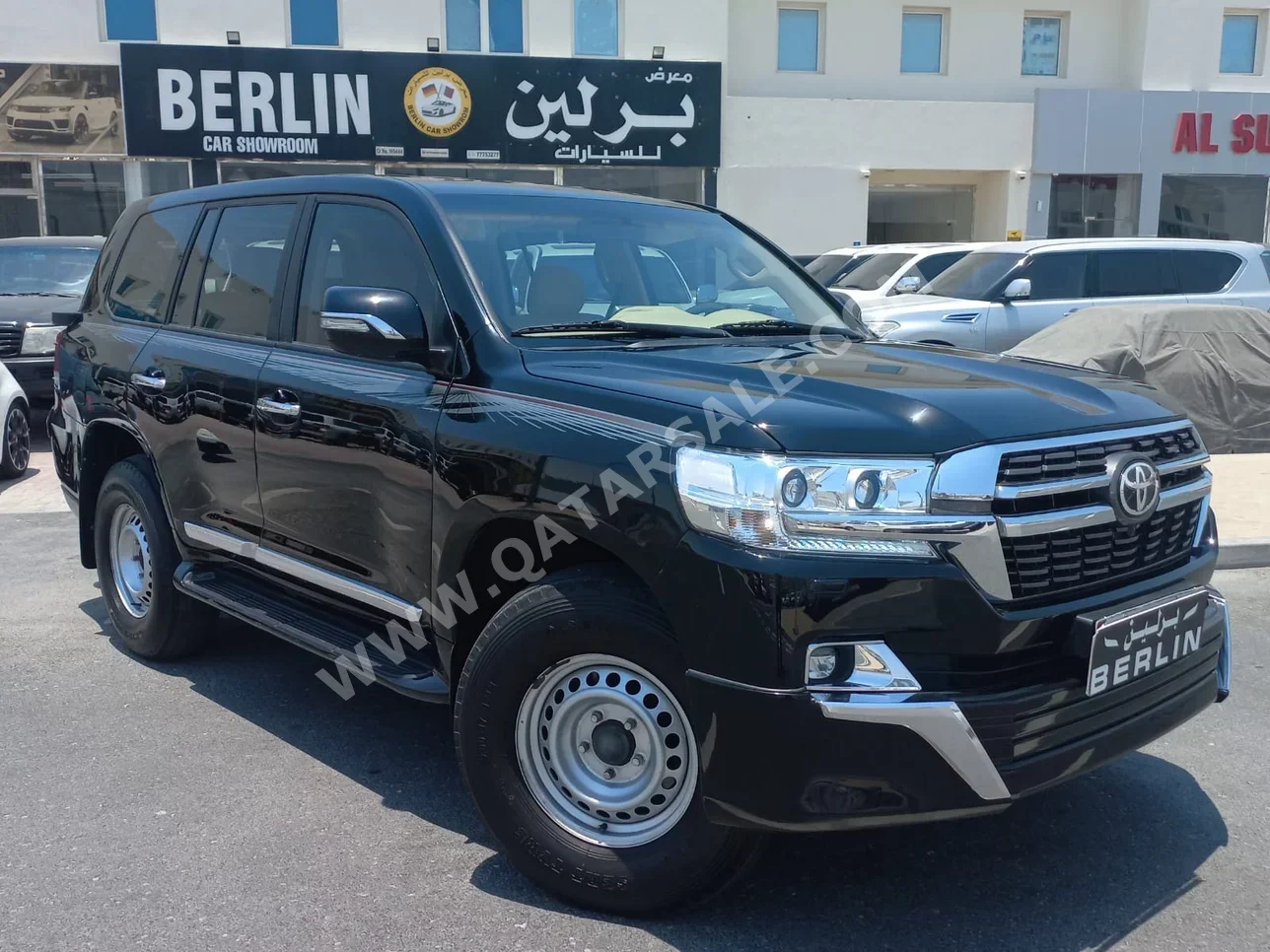 Toyota  Land Cruiser  GX  2010  Automatic  447,000 Km  6 Cylinder  Four Wheel Drive (4WD)  SUV  Black