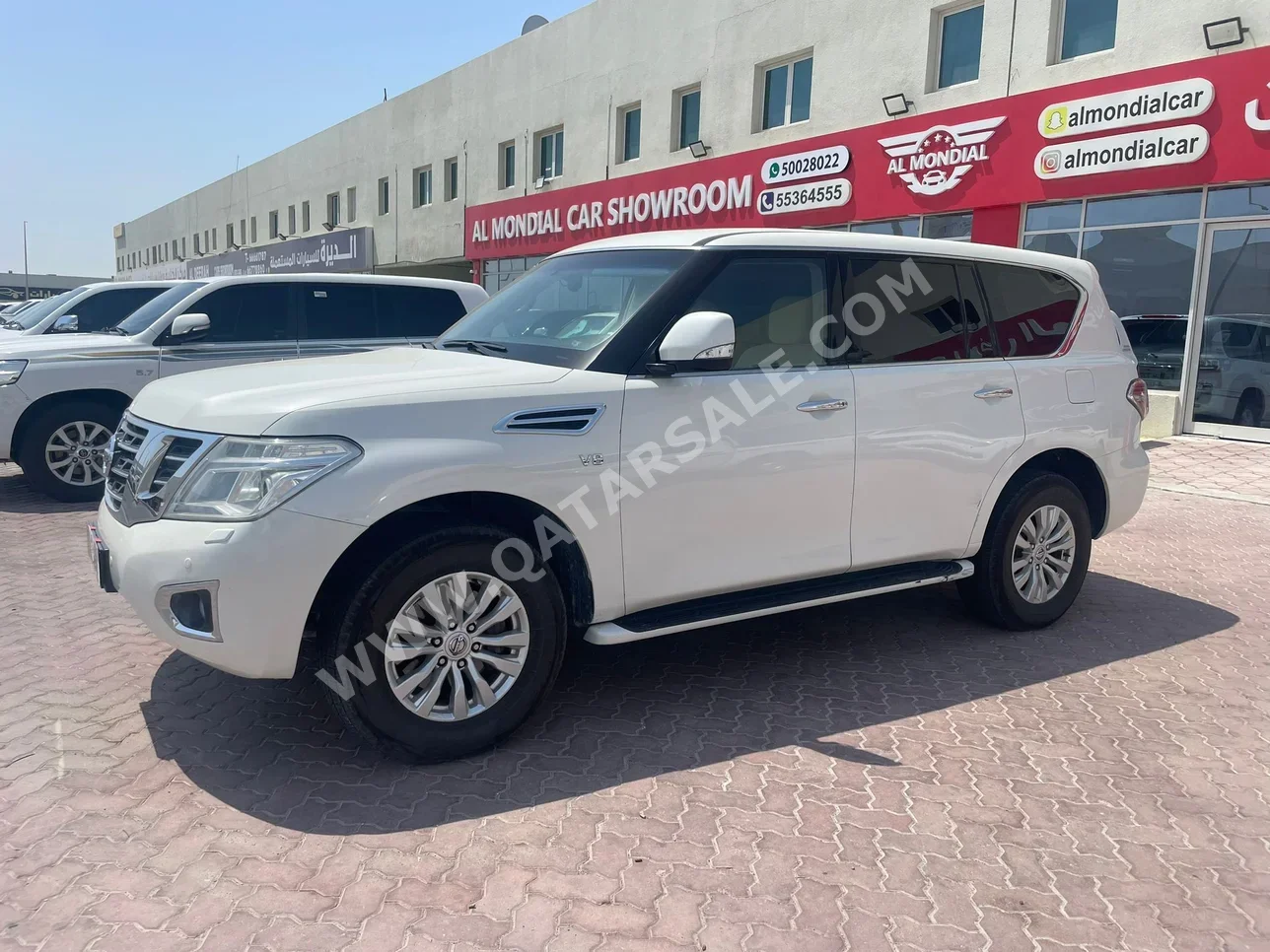 Nissan  Patrol  SE  2016  Automatic  202,000 Km  8 Cylinder  Four Wheel Drive (4WD)  SUV  White