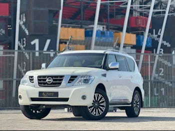 Nissan  Patrol  Platinum  2016  Automatic  171,000 Km  8 Cylinder  Four Wheel Drive (4WD)  SUV  White