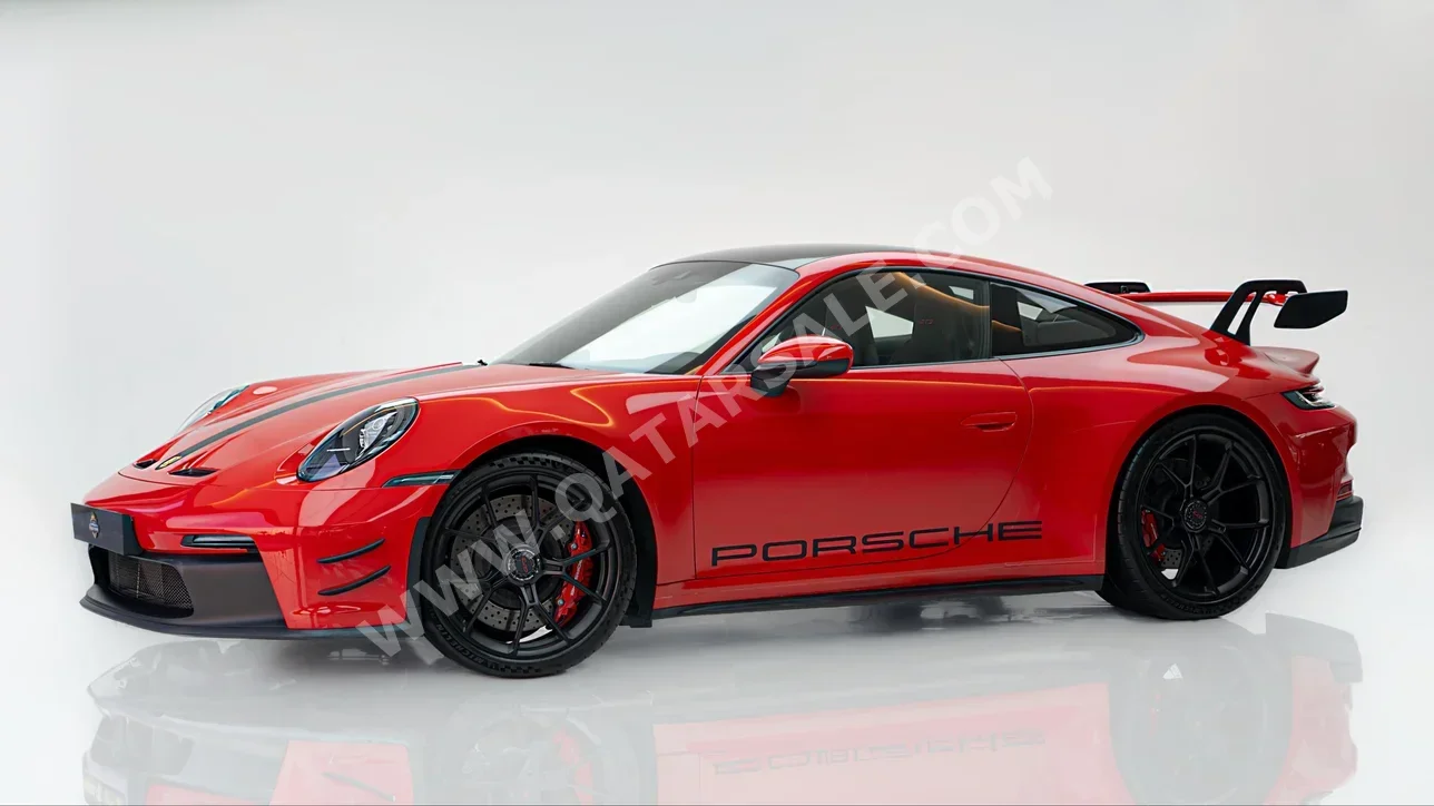 Porsche  911  GT3  2022  Automatic  9٬000 Km  6 Cylinder  Rear Wheel Drive (RWD)  Coupe / Sport  Red  With Warranty