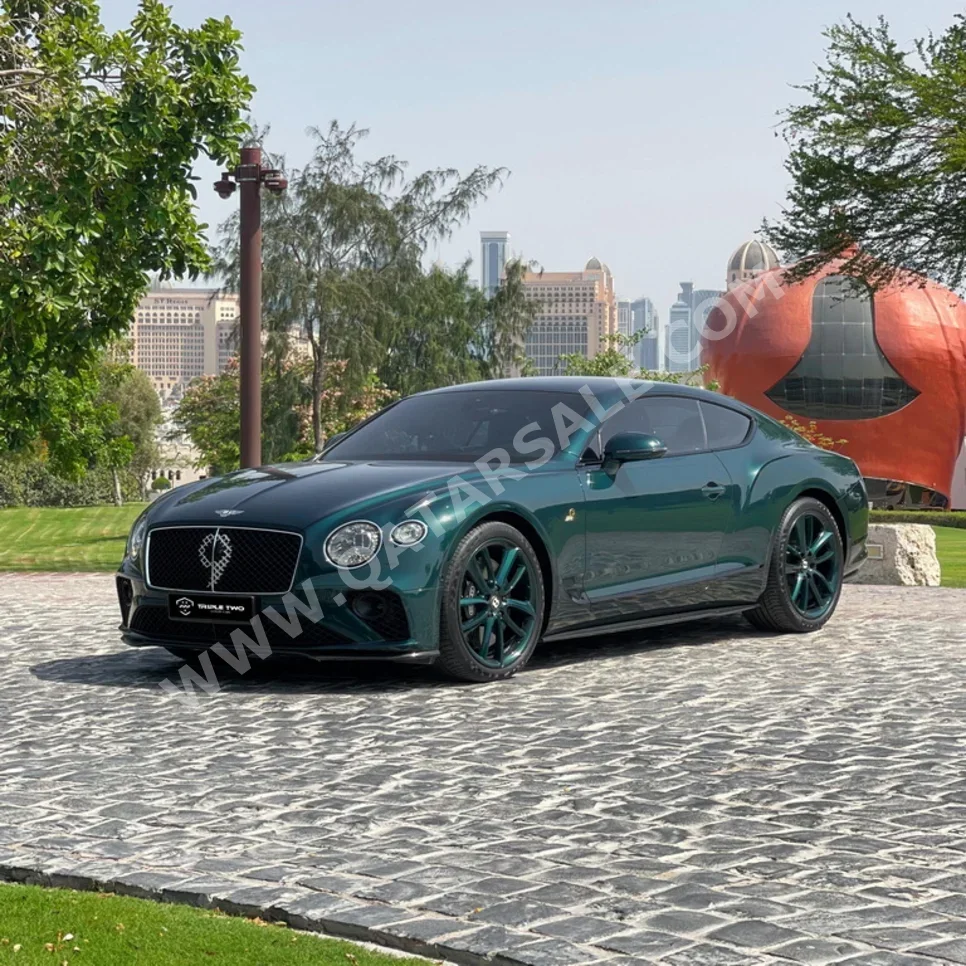 Bentley  Continental  GT  2020  Automatic  23٬000 Km  8 Cylinder  All Wheel Drive (AWD)  Coupe / Sport  Olive Green