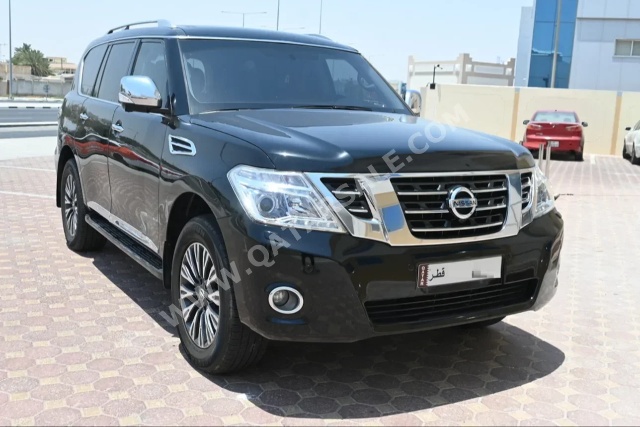 Nissan  Patrol  Platinum  2019  Automatic  121,000 Km  6 Cylinder  Four Wheel Drive (4WD)  SUV  Black