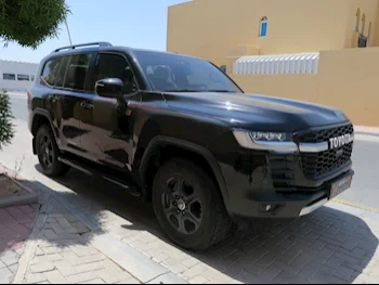  Toyota  Land Cruiser  GR Sport Twin Turbo  2023  Automatic  47,000 Km  6 Cylinder  Four Wheel Drive (4WD)  SUV  Black  With Warranty