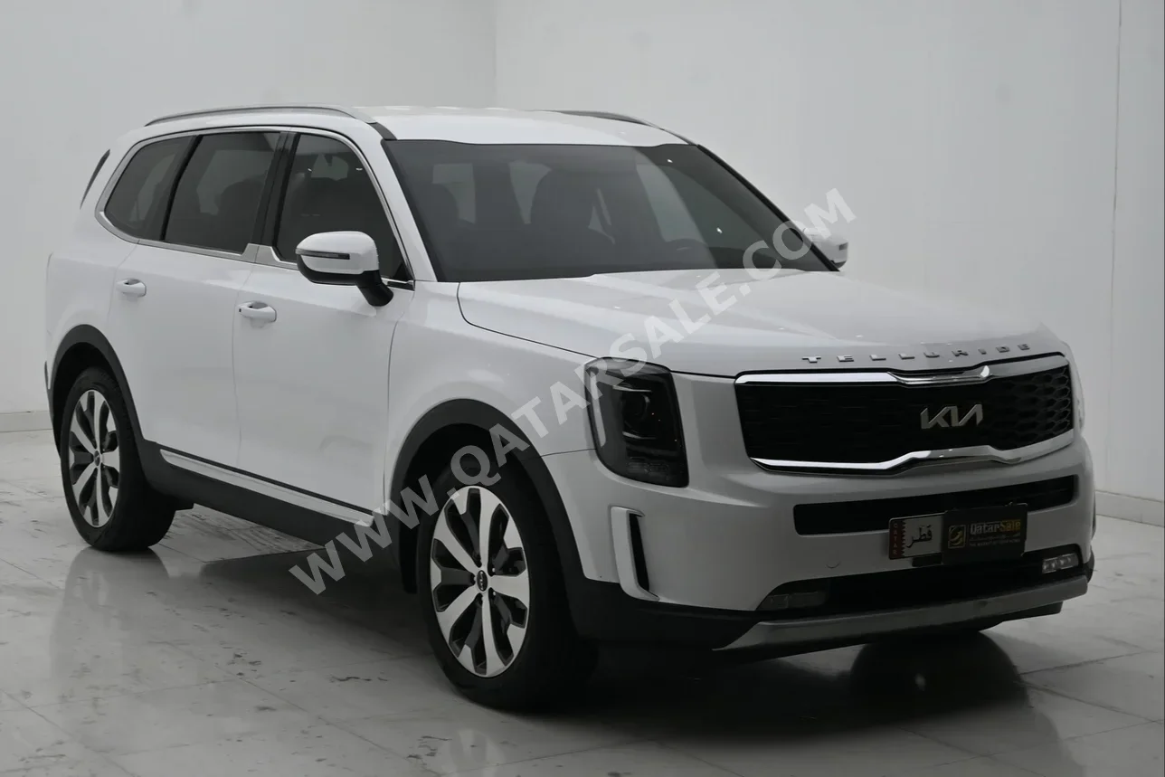 Kia  Telluride  2022  Automatic  34,000 Km  6 Cylinder  Front Wheel Drive (FWD)  SUV  Pearl  With Warranty