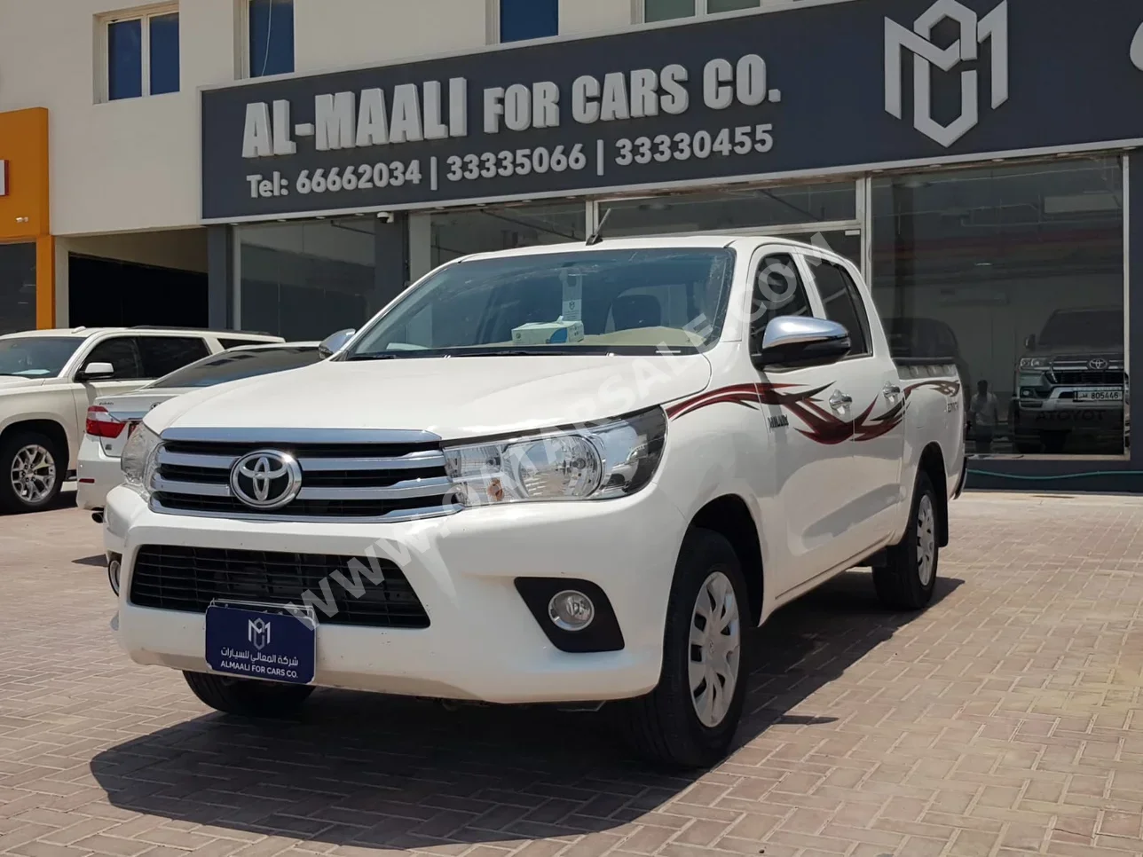 Toyota  Hilux  2022  Automatic  70,000 Km  4 Cylinder  Four Wheel Drive (4WD)  Pick Up  White