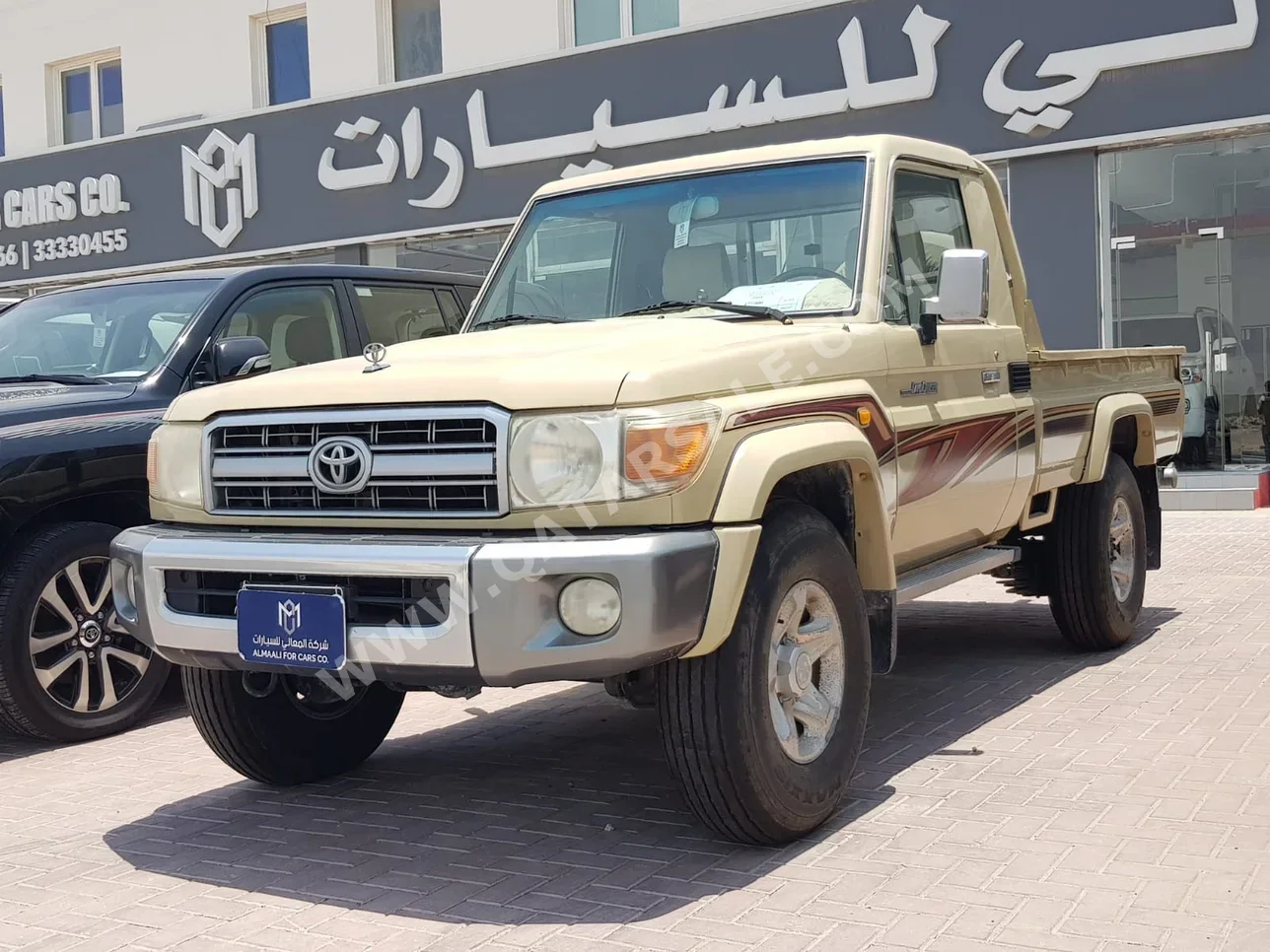 Toyota  Land Cruiser  LX  2008  Manual  177,000 Km  6 Cylinder  Four Wheel Drive (4WD)  Pick Up  Beige