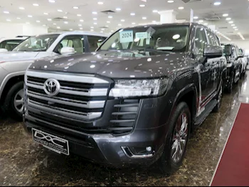 Toyota  Land Cruiser  GXR Twin Turbo  2024  Automatic  0 Km  6 Cylinder  Four Wheel Drive (4WD)  SUV  Gray  With Warranty