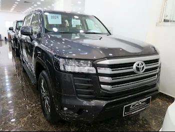 Toyota  Land Cruiser  GXR Twin Turbo  2024  Automatic  0 Km  6 Cylinder  Four Wheel Drive (4WD)  SUV  Gray  With Warranty