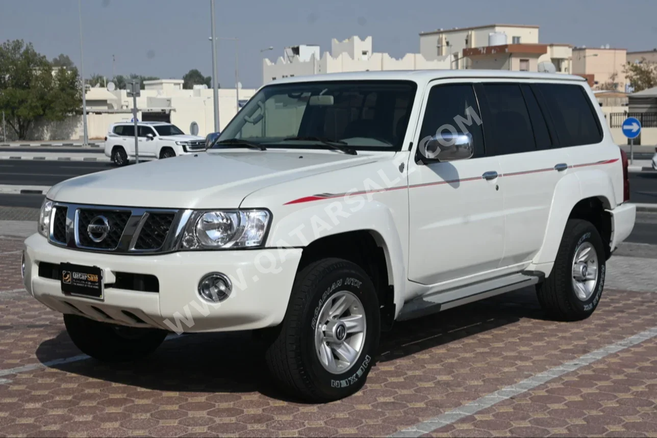 Nissan  Patrol  Safari  2020  Automatic  48,000 Km  6 Cylinder  Four Wheel Drive (4WD)  SUV  Pearl