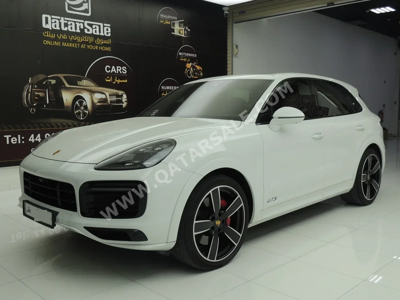 Porsche  Cayenne  GTS  2021  Automatic  63,500 Km  8 Cylinder  Four Wheel Drive (4WD)  SUV  White