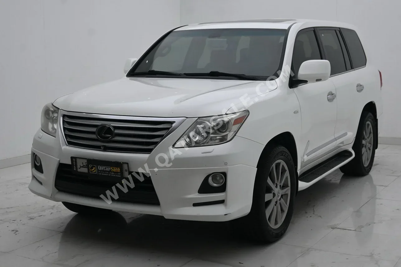 Lexus LX 570 White 2011 For Sale in QAR