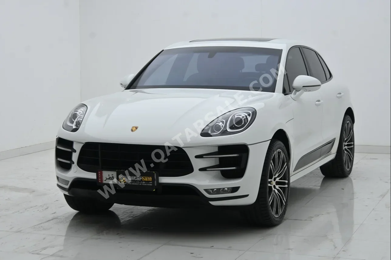 Porsche  Macan  Turbo  2015  Automatic  225,000 Km  6 Cylinder  Four Wheel Drive (4WD)  SUV  White  With Warranty