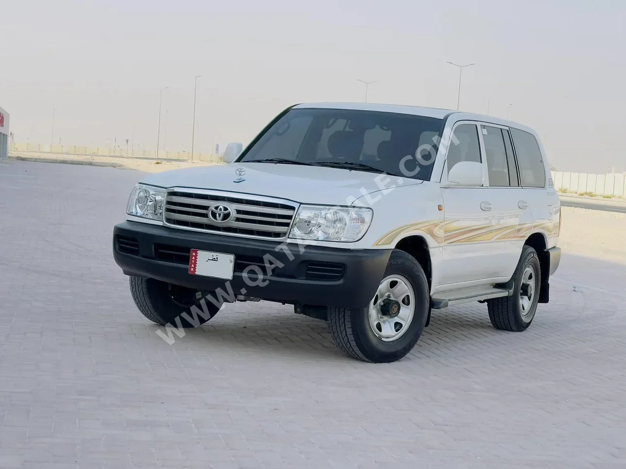 Toyota  Land Cruiser  GX  2006  Automatic  275,000 Km  6 Cylinder  Four Wheel Drive (4WD)  SUV  Silver