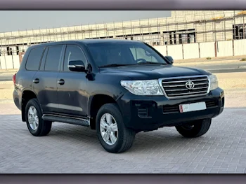 Toyota  Land Cruiser  G  2015  Automatic  279,000 Km  6 Cylinder  Four Wheel Drive (4WD)  SUV  Black