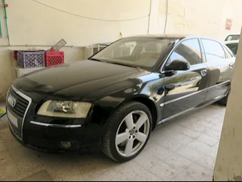 Audi  A8  2006  Automatic  9٬900 Km  8 Cylinder  All Wheel Drive (AWD)  Sedan  Black