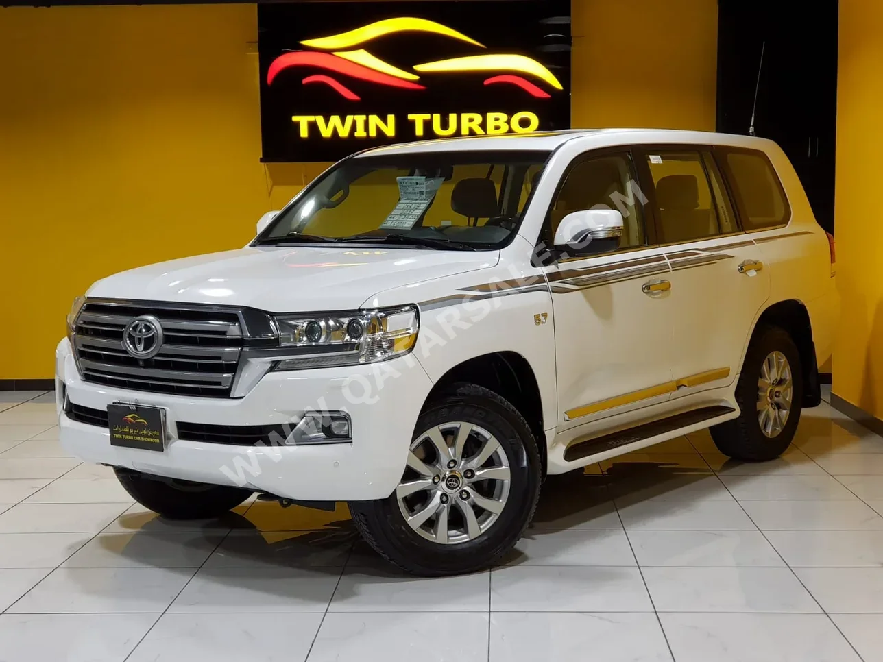 Toyota  Land Cruiser  VXR  2017  Automatic  234,000 Km  8 Cylinder  Four Wheel Drive (4WD)  SUV  White