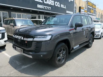 Toyota  Land Cruiser  GR Sport Twin Turbo  2024  Automatic  0 Km  6 Cylinder  Four Wheel Drive (4WD)  SUV  Gray  With Warranty