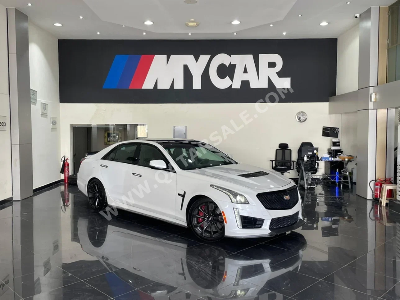 Cadillac  CTS  V-Supercharged  2018  Automatic  88٬000 Km  8 Cylinder  Rear Wheel Drive (RWD)  Sedan  White