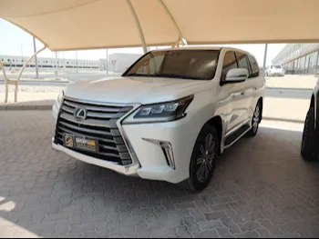  Lexus  LX  570  2017  Automatic  325,000 Km  8 Cylinder  Four Wheel Drive (4WD)  SUV  White  With Warranty