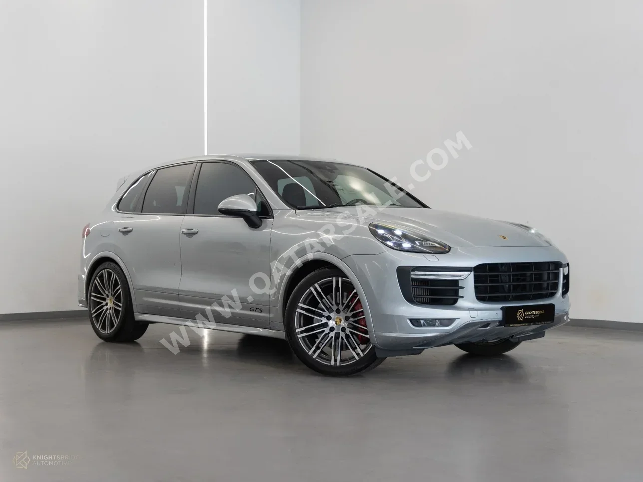 Porsche  Cayenne  GTS  2016  Automatic  87,000 Km  8 Cylinder  Four Wheel Drive (4WD)  SUV  Silver