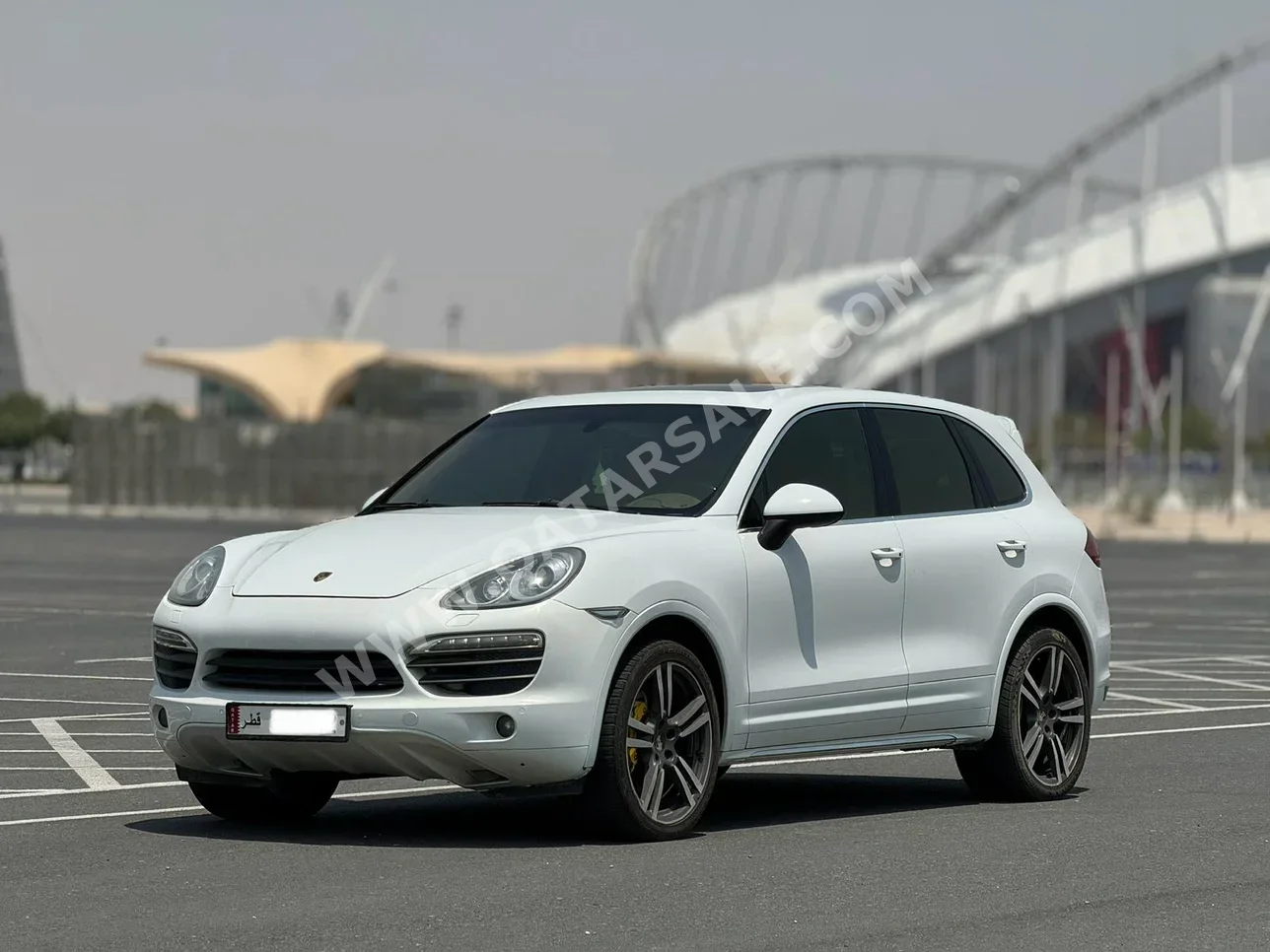 Porsche  Cayenne  S  2013  Automatic  115,000 Km  8 Cylinder  Four Wheel Drive (4WD)  SUV  Silver