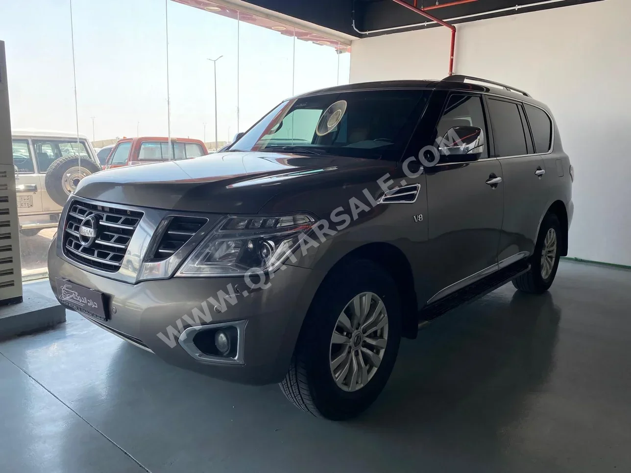 Nissan  Patrol  Platinum  2015  Automatic  192,000 Km  8 Cylinder  Four Wheel Drive (4WD)  SUV  Brown