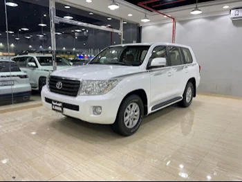 Toyota  Land Cruiser  GX  2015  Automatic  210,000 Km  6 Cylinder  Four Wheel Drive (4WD)  SUV  White