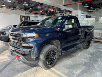 Chevrolet  Silverado  Trail Boss  2022  Automatic  35,000 Km  8 Cylinder  Four Wheel Drive (4WD)  Pick Up  Blue  With Warranty