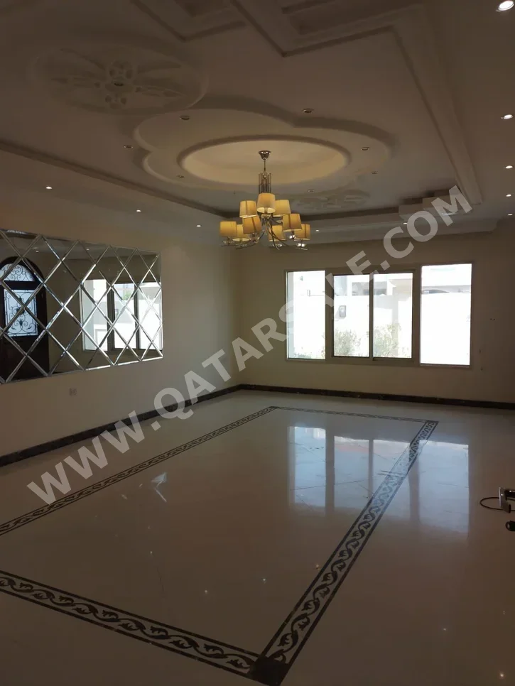 Family Residential  - Not Furnished  - Doha  - Old Airport  - 6 Bedrooms