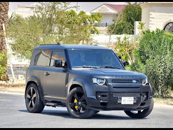 Land Rover  Defender  90  2023  Automatic  19,000 Km  4 Cylinder  Four Wheel Drive (4WD)  SUV  Black  With Warranty