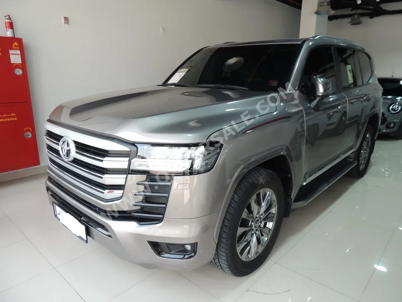 Toyota  Land Cruiser  GXR Twin Turbo  2022  Automatic  112,500 Km  6 Cylinder  Four Wheel Drive (4WD)  SUV  Silver