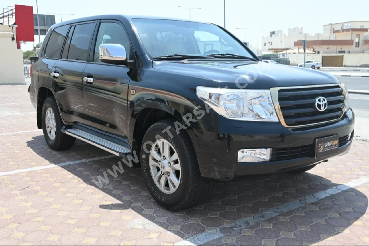 Toyota  Land Cruiser  GXR  2008  Automatic  299,500 Km  8 Cylinder  Four Wheel Drive (4WD)  SUV  Black