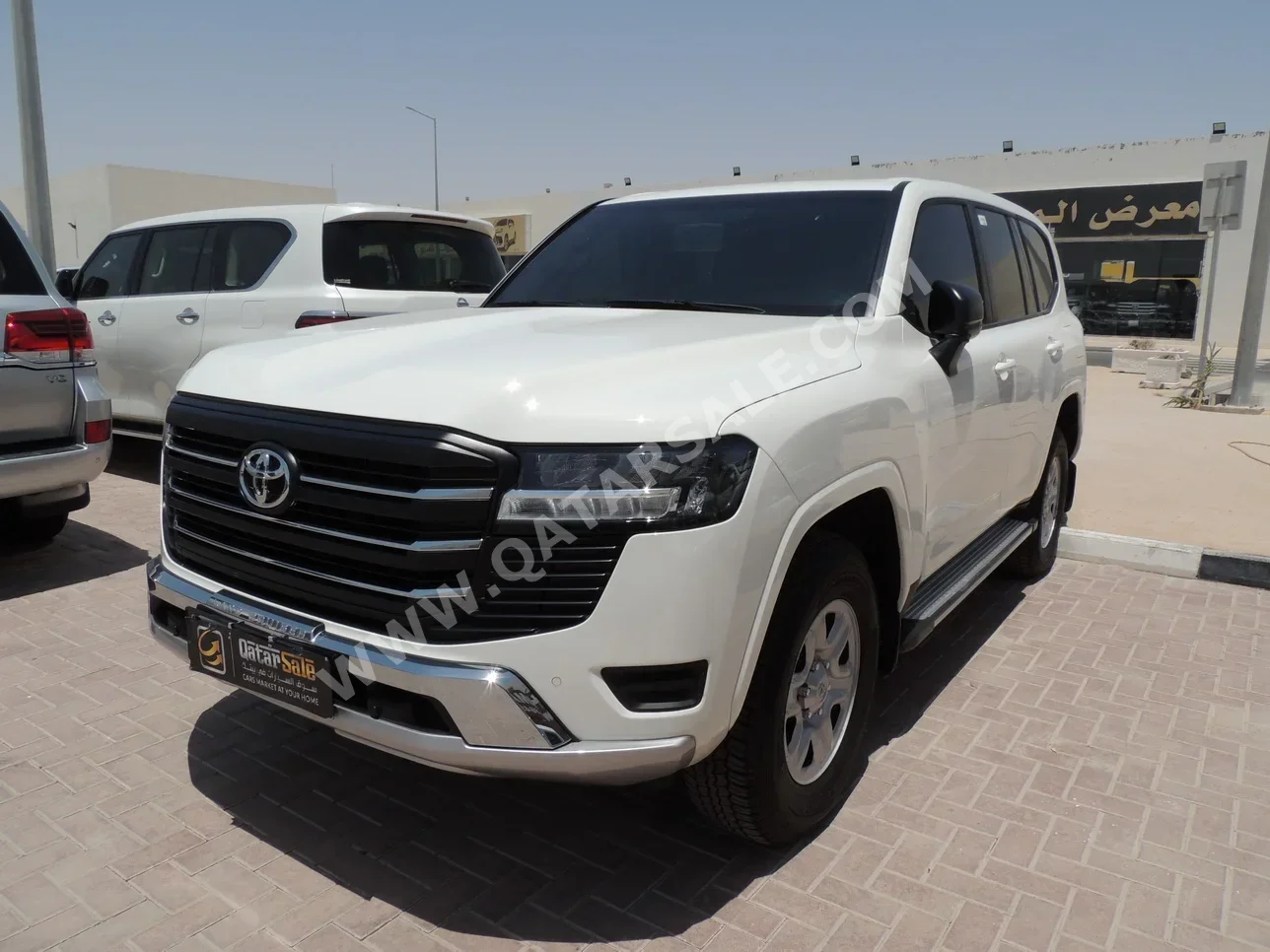 Toyota  Land Cruiser  G  2024  Automatic  18,000 Km  6 Cylinder  Four Wheel Drive (4WD)  SUV  White