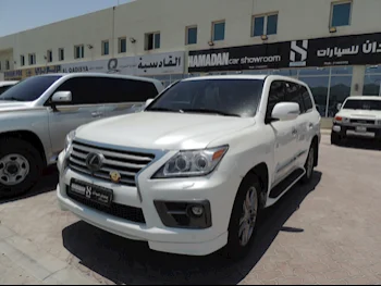 Lexus  LX  570 S  2009  Automatic  410,000 Km  8 Cylinder  Four Wheel Drive (4WD)  SUV  White