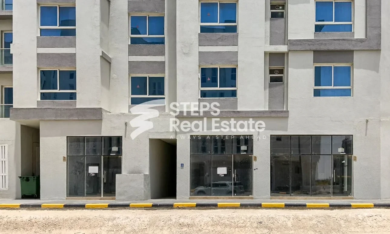 Commercial Shops - Not Furnished  - Al Rayyan  For Sale  - Mesaimeer