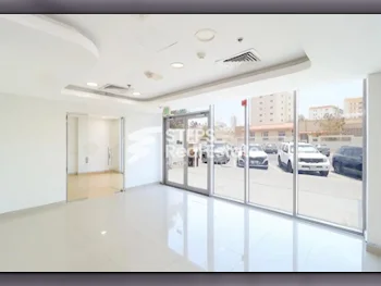 Commercial Shops - Not Furnished  - Doha  For Rent  - Fereej Bin Mahmoud