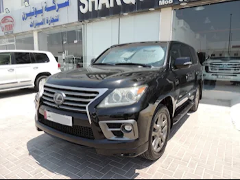 Lexus  LX  570 S  2014  Automatic  182,000 Km  8 Cylinder  Four Wheel Drive (4WD)  SUV  Black