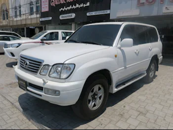  Lexus  LX  470  2006  Automatic  309,000 Km  8 Cylinder  Four Wheel Drive (4WD)  SUV  White  With Warranty