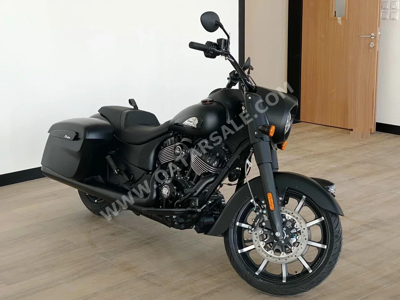 Indian Motors  SPRINGFIELD DARK HORSE -  2023 - Color Black -  Warranty