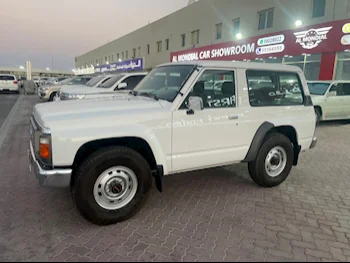 Nissan  Patrol  Safari  1996  Manual  129,000 Km  6 Cylinder  Four Wheel Drive (4WD)  SUV  White