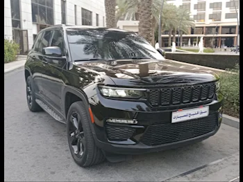 Jeep  Grand Cherokee  Limited  2022  Automatic  15,000 Km  6 Cylinder  Four Wheel Drive (4WD)  SUV  Black  With Warranty