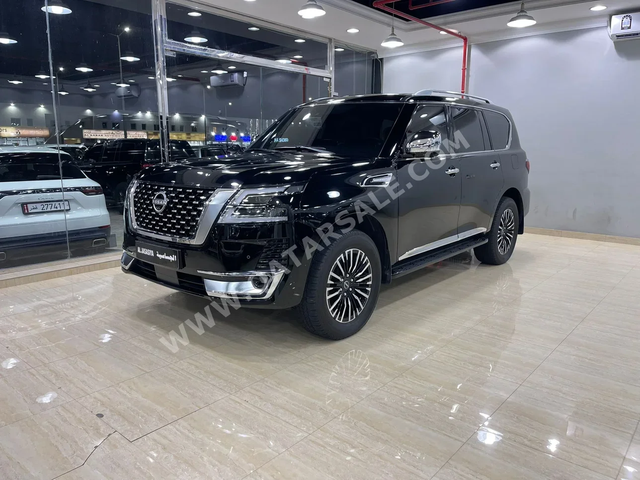 Nissan  Patrol  Platinum  2023  Automatic  17,000 Km  6 Cylinder  Four Wheel Drive (4WD)  SUV  Black  With Warranty