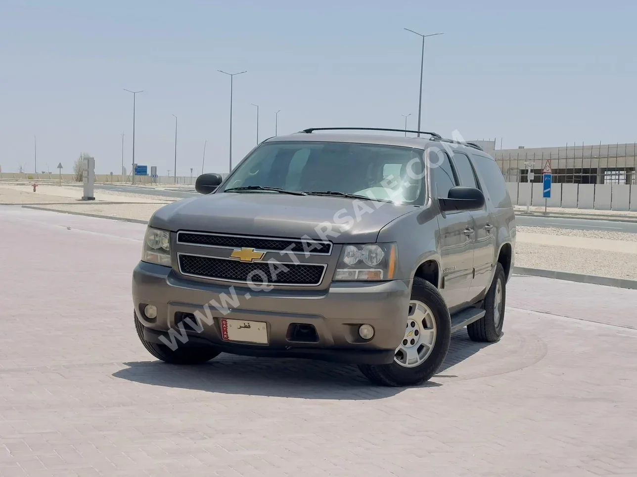 Chevrolet  Suburban  LT  2012  Automatic  166,000 Km  8 Cylinder  Four Wheel Drive (4WD)  SUV  Beige