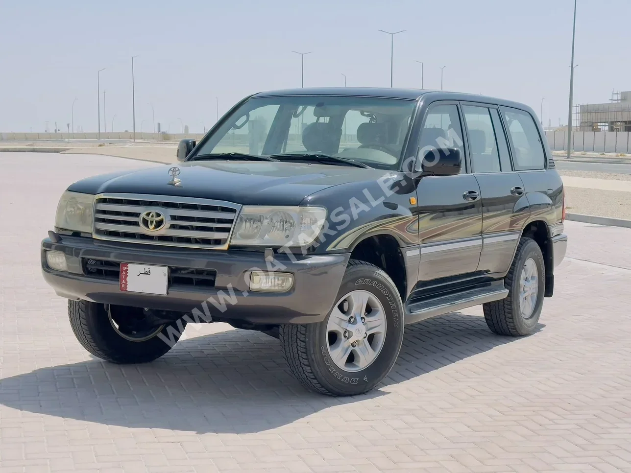 Toyota  Land Cruiser  GXR  2006  Automatic  412,000 Km  6 Cylinder  Four Wheel Drive (4WD)  SUV  Black