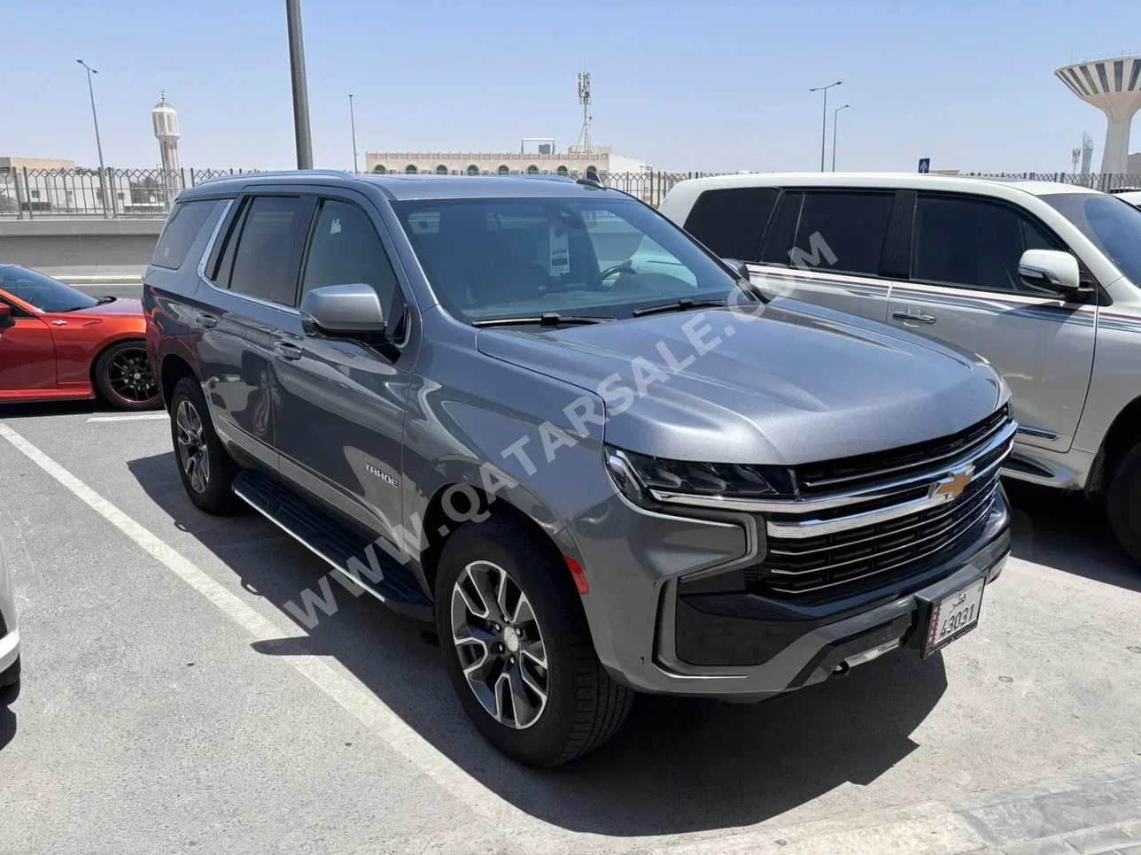 Chevrolet  Tahoe  LT  2021  Automatic  117,000 Km  8 Cylinder  Four Wheel Drive (4WD)  SUV  Silver