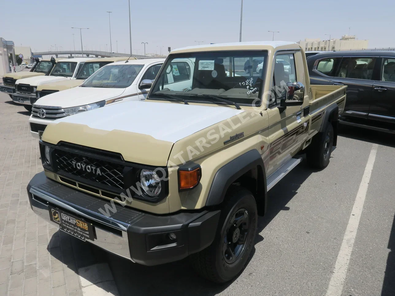 Toyota  Land Cruiser  LX  2024  Manual  0 Km  6 Cylinder  Four Wheel Drive (4WD)  Pick Up  Beige  With Warranty