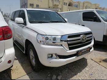 Toyota  Land Cruiser  GX  2016  Automatic  193,000 Km  6 Cylinder  Four Wheel Drive (4WD)  SUV  White