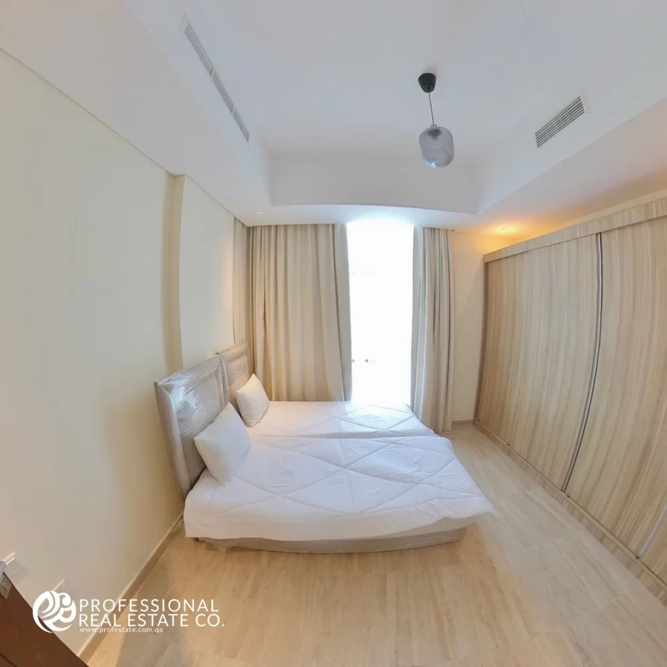 2 Bedrooms  Apartment  For Rent  in Doha -  The Pearl  Fully Furnished